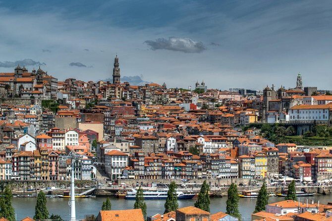 Porto Half-Day Private Tour with Tuk Tuk and Lunch - FAQs