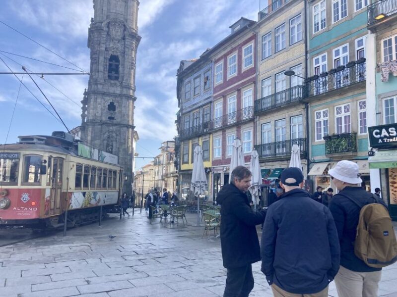Porto: Highlights & hidden gems Walk - max 8 - The Itinerary Breakdown
