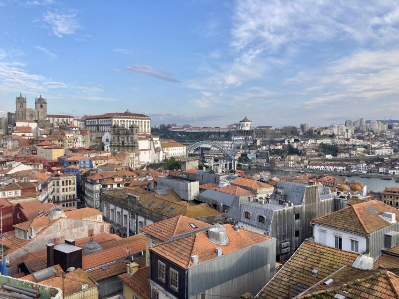 Porto: Highlights & hidden gems Walk - max 8 - FAQs