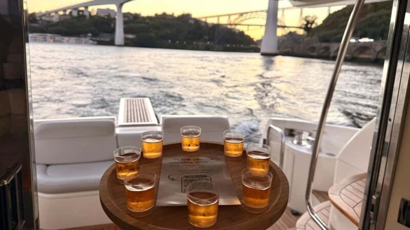 Porto: Luxury 6 Bridges Yacht Cruise with Wine & Snacks - FAQ
