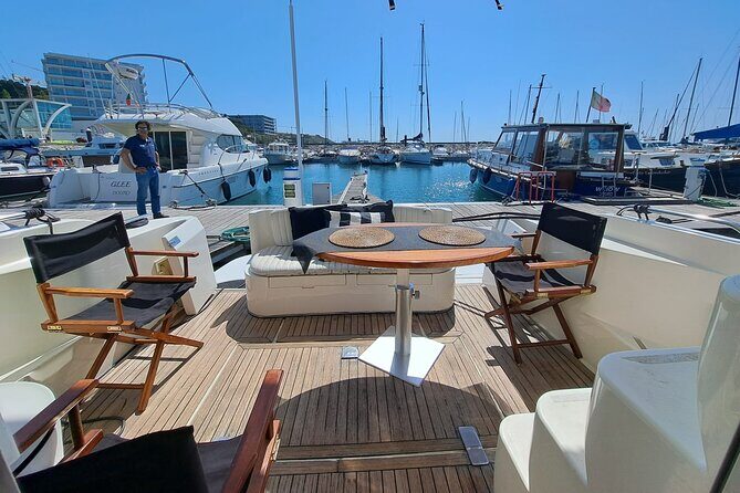 Porto: Luxury Yacht Tour of the 6 Bridges and Douro Natural Reserve - Practical Details and Tips