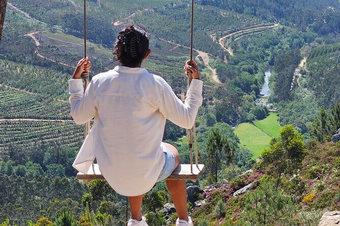 Porto: Small Group 4x4 Tour in Oporto Mountains - Offroad - Who Should Book This Tour?