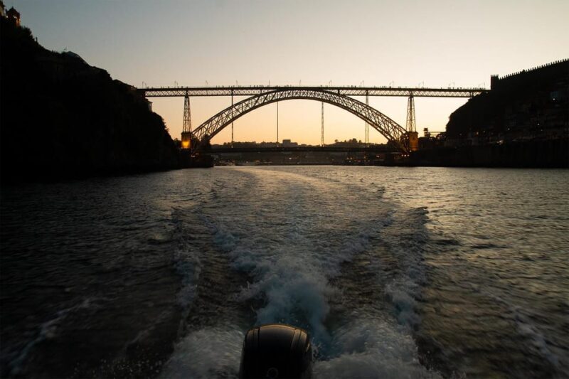 Porto: Port Wine Sunset Boat Tour - Key Points