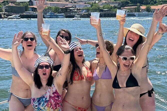 Porto: Private 6 bridges tour, Douro river with sunset option - Who Should Consider This Tour?