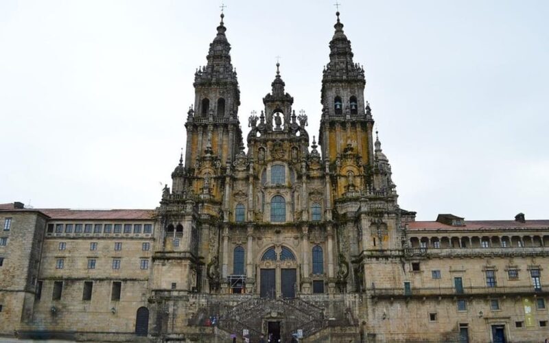 Porto: Private & Customizable Trip to Santiago de Compostela - An Honest Look at the Experience