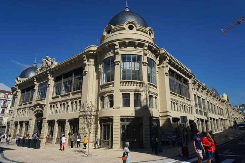 Porto: Private Historic Center Walking Tour with Degustation - FAQs