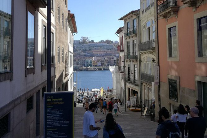 Porto Private Tour from Lisbon - FAQ