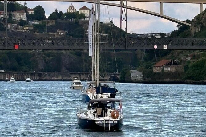 Porto: Private tour on vintage sailboat with sunset option - The Itinerary: What to Expect