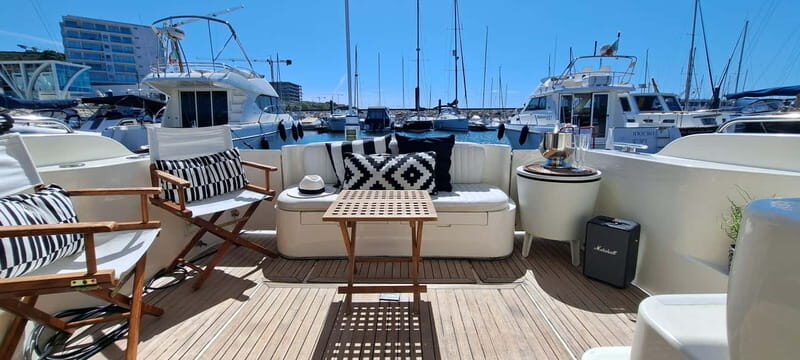 Porto: Private Yacht Tour on Douro River - up to 12 people - An In-Depth Look at the Yacht Experience in Porto