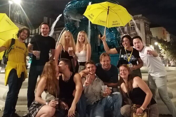 Porto Pubcrawl: 5h,7 Drinks,4 bars &Skip the line Club Entry - Whats Included and Whats Not