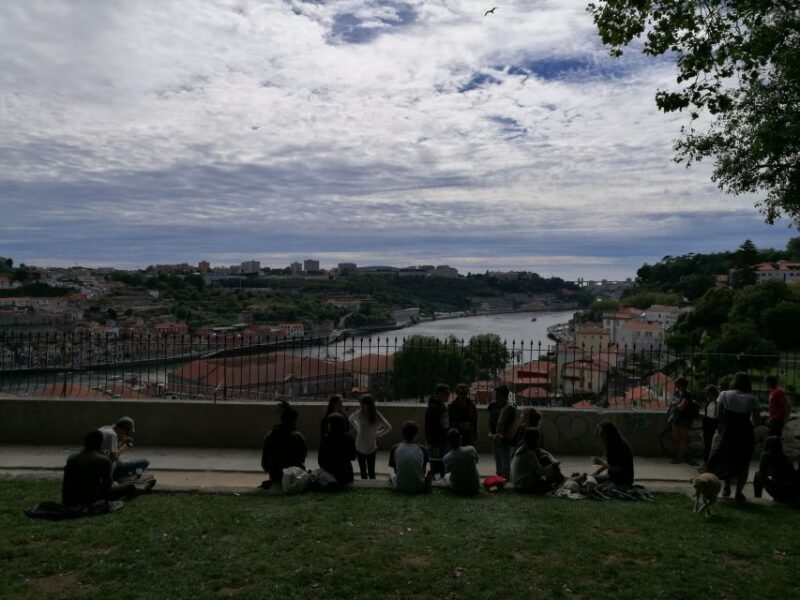 Porto: Riverside Panoramic E-Bike Tour - The Ride and Stops in Detail