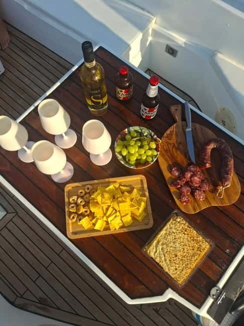 Porto Rotondo: Sunset aperitif on a boat in the Costa Smeralda - Who Should Consider This Tour?