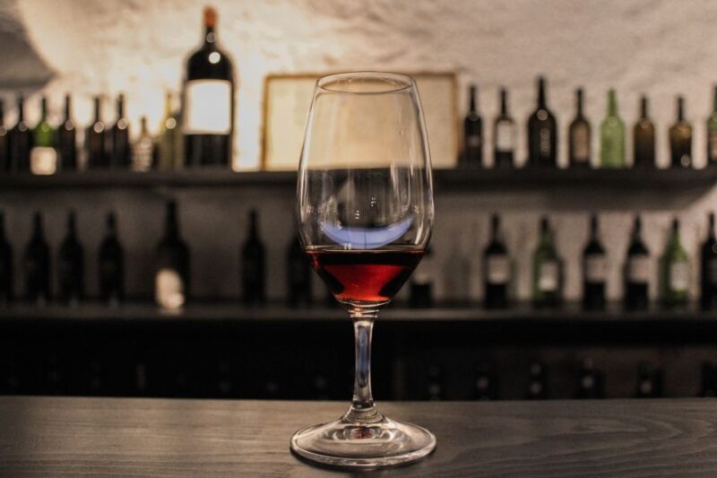 Porto: secrets of Vila Nova de Gaia, a self-guided city game - Authentic Views of Vila Nova de Gaia Cellars