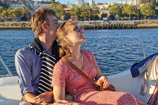 Porto: Sunset or Daytime, Charming Sailboat Cruise on the Douro River - Guides and Crew: Knowledge That Doesn’t Overwhelm