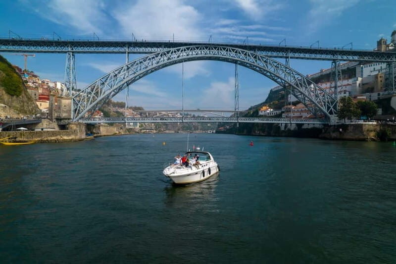 Porto: Sunset or Daytime Yacht Cruise with Welcome drink - The Sum Up