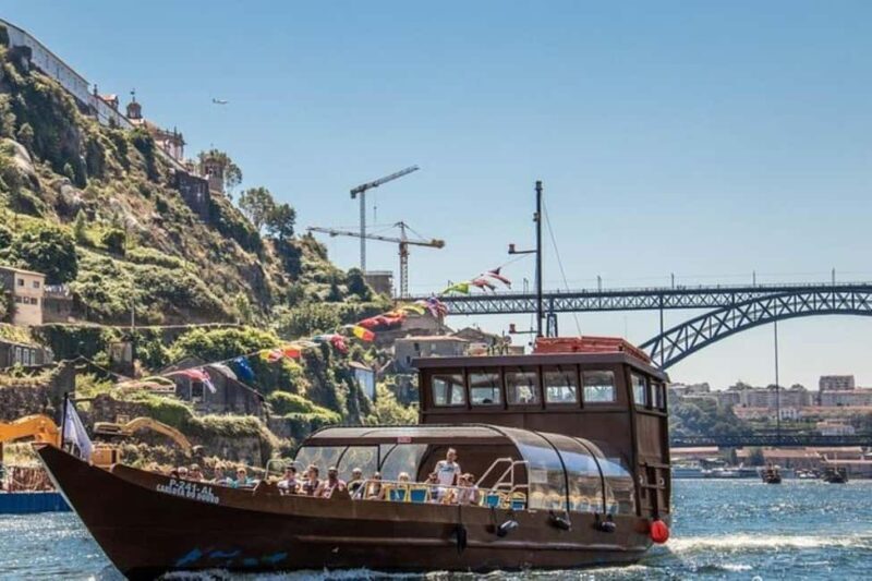Porto: Ticket to the Wine Experience Museum and Douro River Cruise - Exploring the Wine Experience Museum