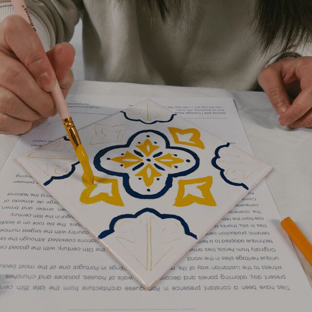 Porto: Tile-Painting Workshop with Porto Wine - Bainharia - What Is the Porto Tile-Painting Workshop?