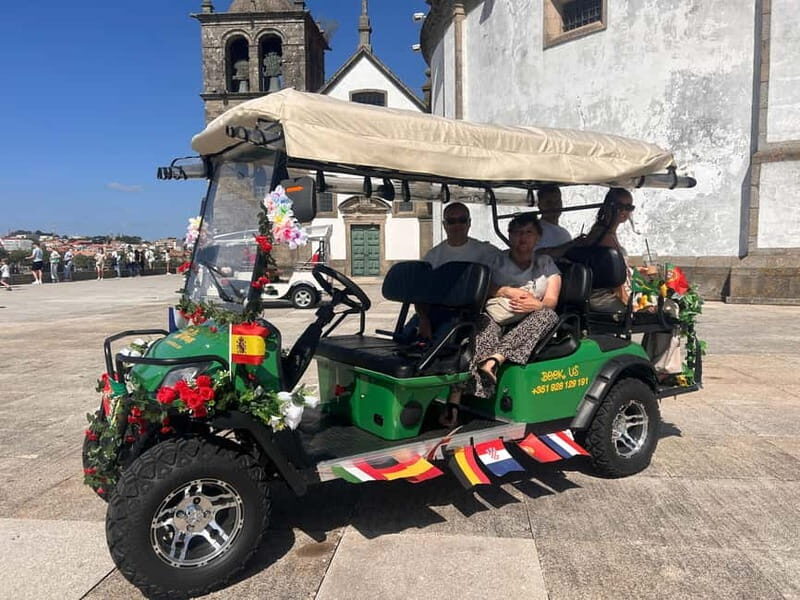 Porto Tour: Street Art & Architecture Experience 3h - Exploring Porto’s Artistic Side from a Tuk Tuk