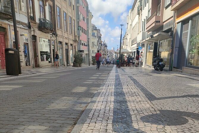 Porto with a Local Private City Tour and Lunch - Who Is This Tour Best For?