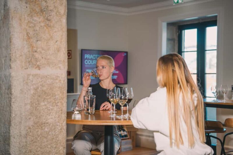 Porto: Workshops and Tastings at WOW Wine School - FAQ