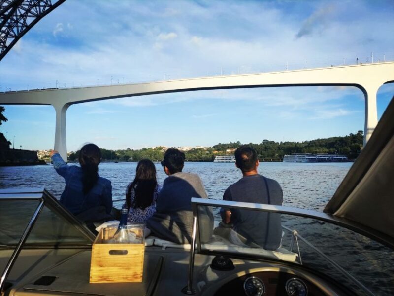 Porto:Private Boat Tour 6 Bridges 1h30 group price up to 6px - Final Thoughts
