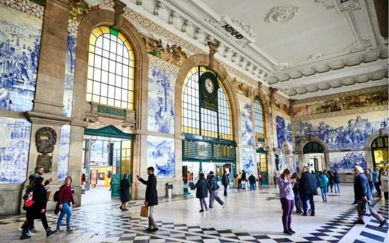 Portos Old Town: Amazing Secrets and Fresh Scoops - A Closer Look at the Experience