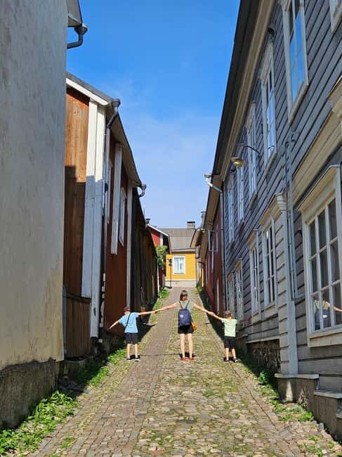 Porvoo Old Town&Riverside Heritage Guided Tour from Helsinki - An Honest Look at What to Expect