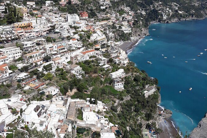 Positano: Private Transfer from Naples - What to Expect from the Private Transfer Experience