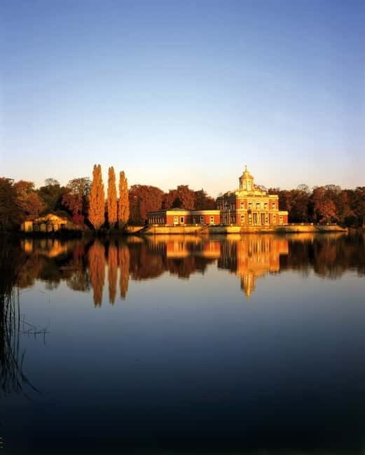 Potsdam: 5-Hour-Tour "Parks & Palaces" from Berlin by VW-Bus - FAQ