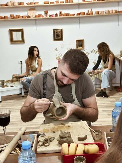 Pottery and Wine Workshop in Tirana - FAQs