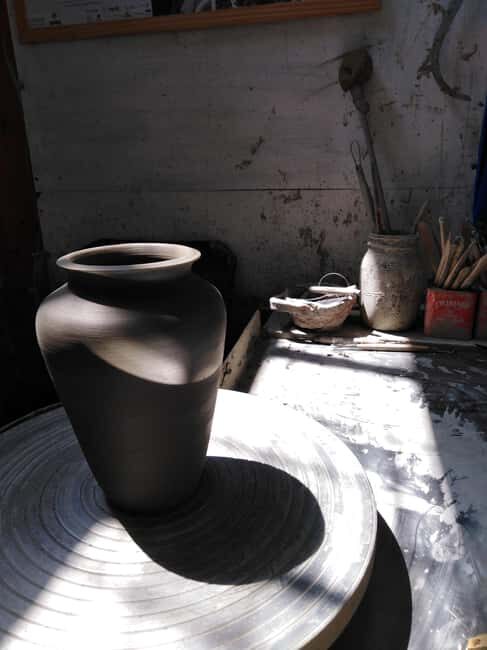 Pottery wheel workshop in Mugello, Tuscany. - A Closer Look at the Mugello Pottery Workshop