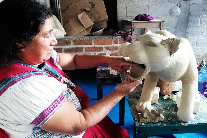 Pottery workshop with traditional potters - The Experience’s Value and Practical Details