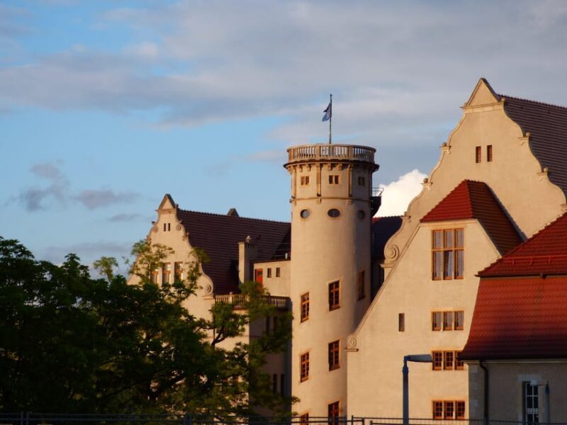 Pozna: Private Highlights Tour with a local guide - Practical Details: Pricing, Duration, and Booking