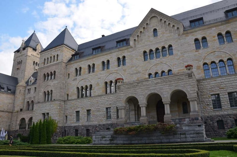 Poznan Old Town and Top Attractions Private Walking Tour - Why This Tour Works for Travelers