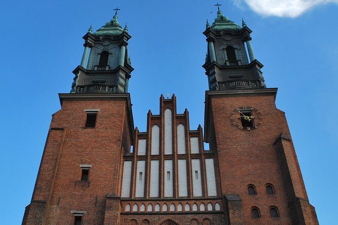 Poznan private tailor made tour with a local guide-driver - A Closer Look at the Itinerary