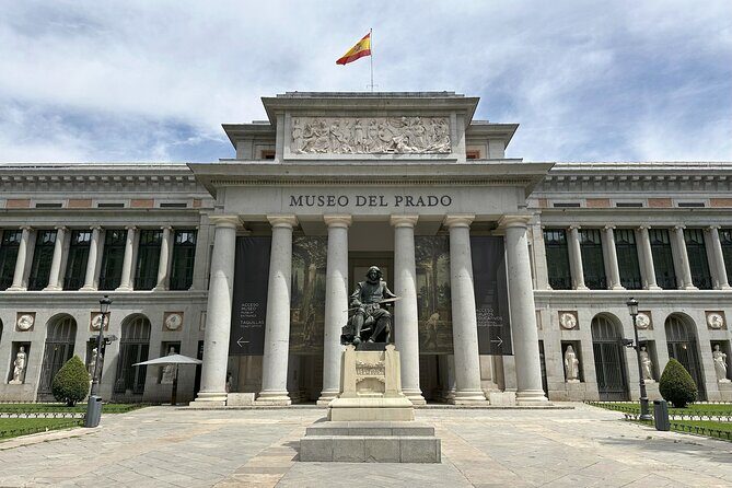 Prado Museum Small Group Tour in Madrid with Fast Entry - Key Points