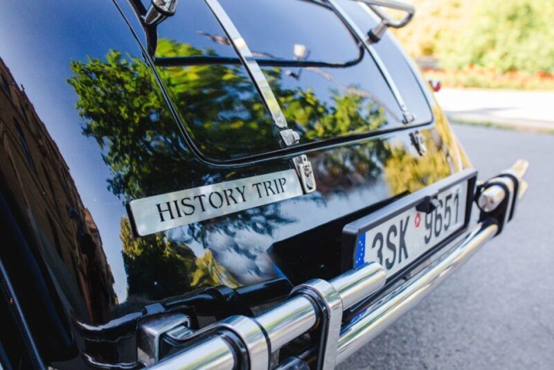 Prague: 1-Hour Private Tour in Vintage Car - Pricing and Value
