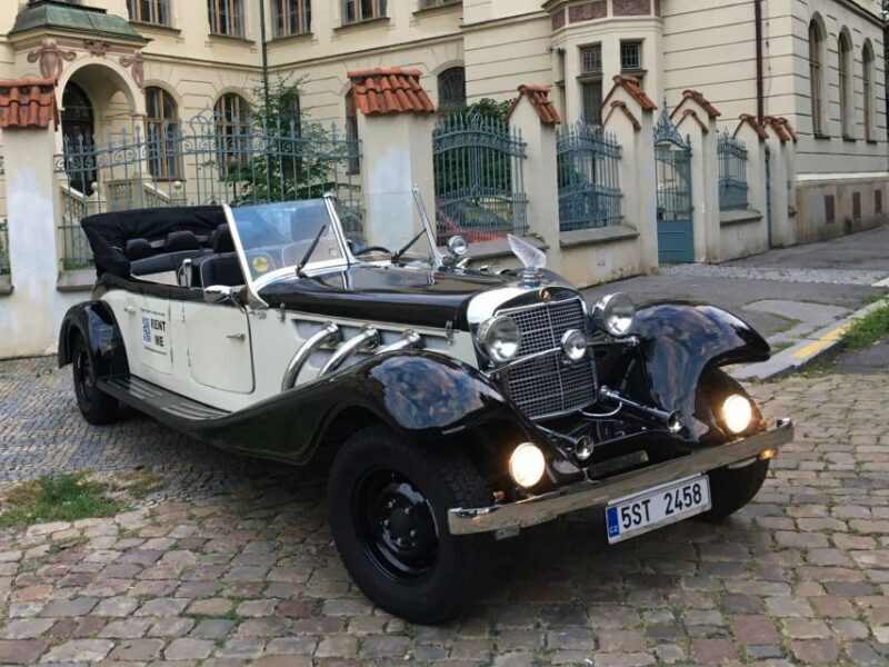 Prague: 1-Hour Private Tour in Vintage Car - Who Is This Tour Best For?