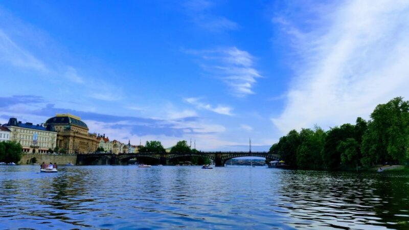 Prague: 2-Hour Lunch Cruise on the Vltava River - Final Thoughts