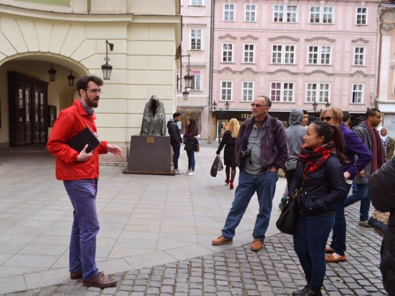 Prague: 2-Hour Old Town and Jewish Ghetto Walking Tour - What Travelers Say