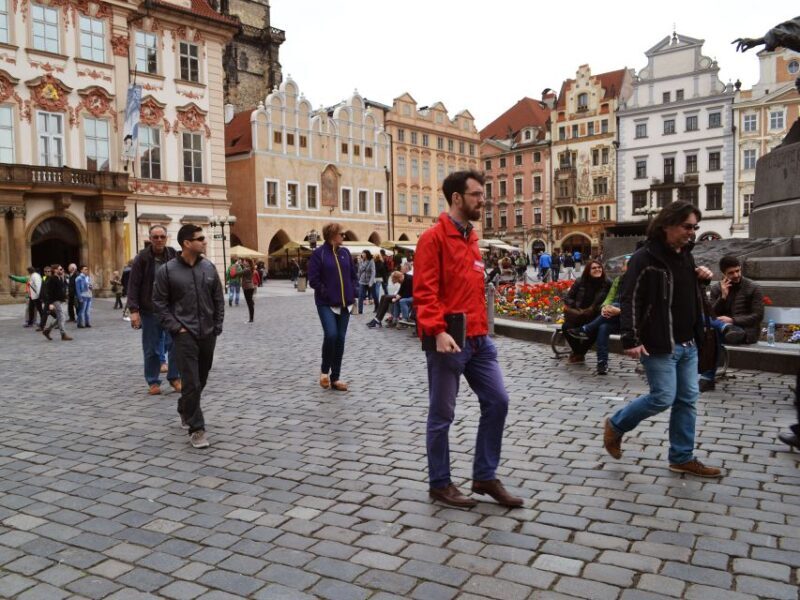 Prague: 2-Hour Old Town and Jewish Ghetto Walking Tour - Who Should Consider This Tour?