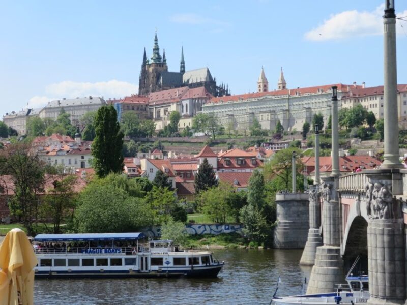 Prague: 3-hour Evening River Cruise with Dinner - Final Thoughts