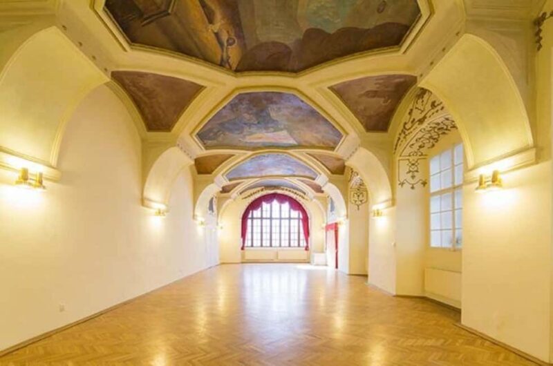 Prague 3-Hour Tour + St James Basilica & Minorite Friary - Practical Details