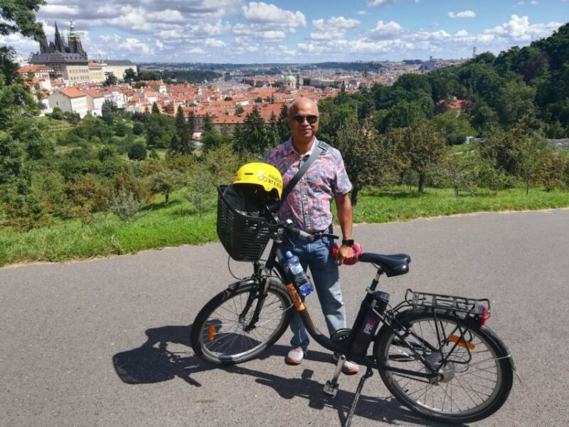 Prague: 3Hour Communism and World War 2 E-Bike Tour - Guides and Personal Touches
