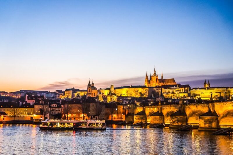 Prague: 50-Minute Sightseeing Evening Cruise - Final Thoughts