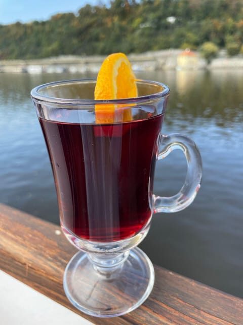 Prague: Advent Boat Cruise with Sweets and Hot Drinks - An Honest Look at the Prague Advent Boat Cruise