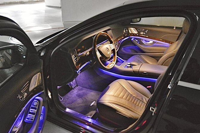 Prague airport luxury transfer by a Mercedes Benz S class - Why Choose This Transfer?