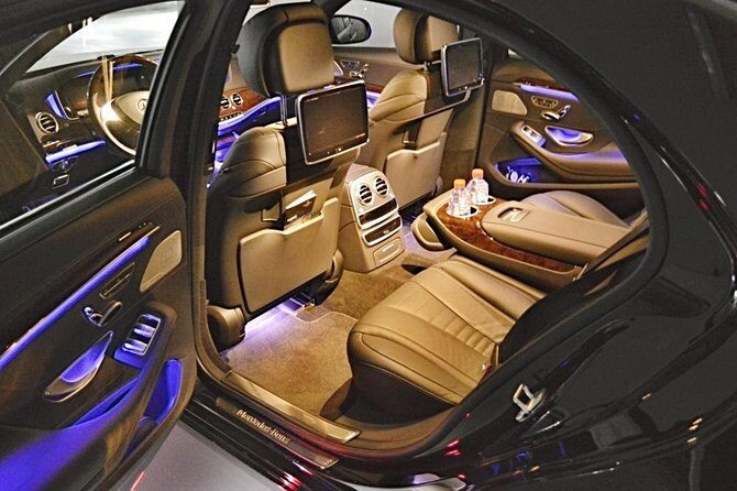 Prague airport luxury transfer by a Mercedes Benz S class - The Sum Up