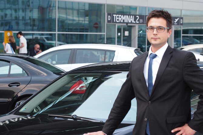 Prague Airport Shared Arrival Transfer - Who Should Consider This Service?