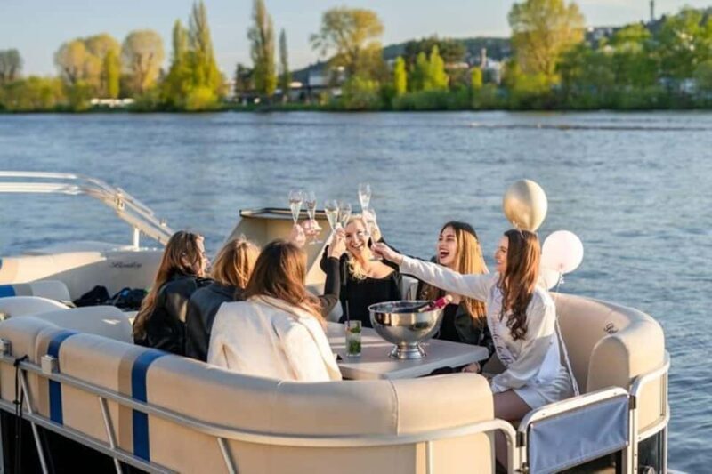 Prague: All-You-Can-Drink VIP Pontoon Boat Experience - FAQ